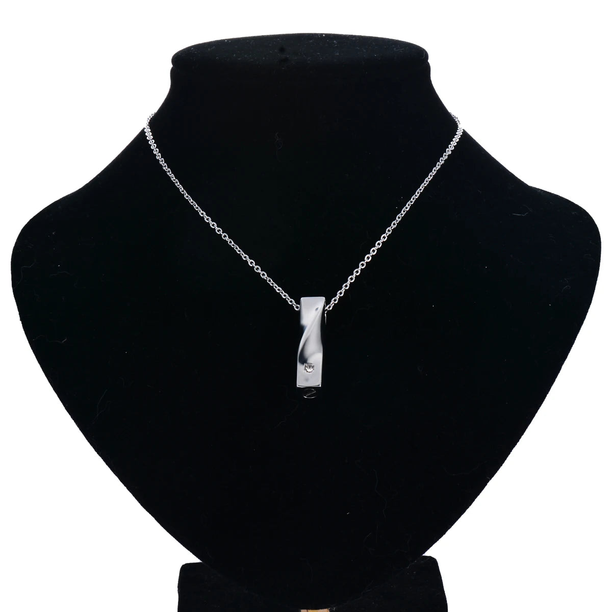 Twisted Cuboid Bar Necklace