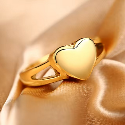 Symbol of Love Heart Ring